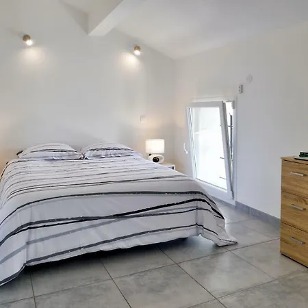 T5 En Duplex D'exception Meuble De Tourisme 4 * Sartène